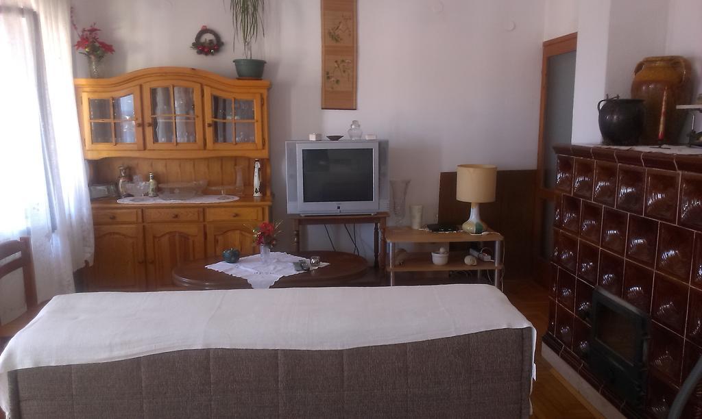 Apartments Luci Хвар Номер фото