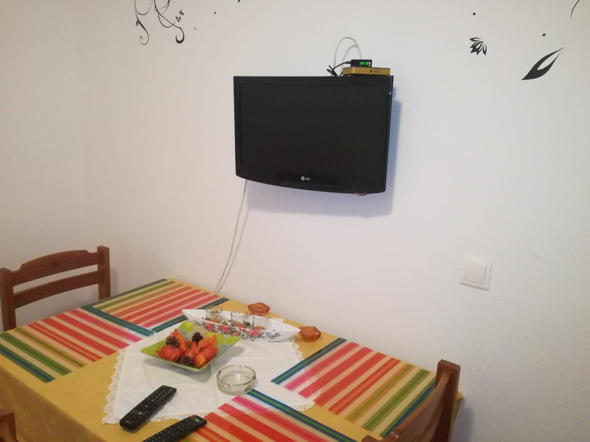 Apartments Luci Хвар Экстерьер фото